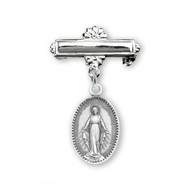 Miraculous medal oval pendant-pin.
Solid .925 sterling silver double sided pendant.
Dimensions: 0.9" x 0.7" (23mm x 17mm)
Weight of medal: 0.7 Grams.
Made in USA.
Deluxe velvet gift box.