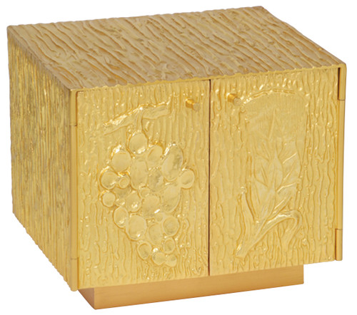 24k gold plated tabernacle. 7-1/2"H. x 9"W. x 8"D. Inside dim. 6-1/4"H. x 7-1/2"W. x 6-3/4"D.. Wt. 19 lbs. Luna included