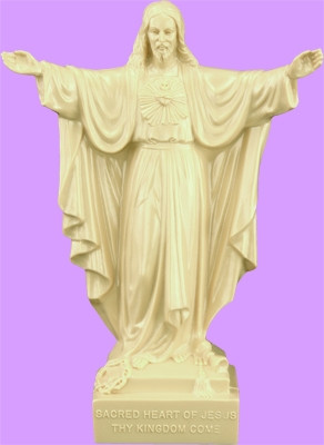 7" Sacred Heart of Jesus Statue is carefully crafted and molded in vinyl with an exclusive process for years of lasting use. Approximate size