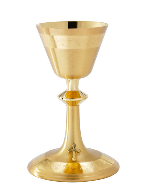 Chalice, A-7334G, 24kt gold plate. Ht. 8 1/8"  8oz.
5.5" scale paten included.

Ciborium. B-7335G, 24kt gold plate.
Ht. 10.25"  Host capacity 225