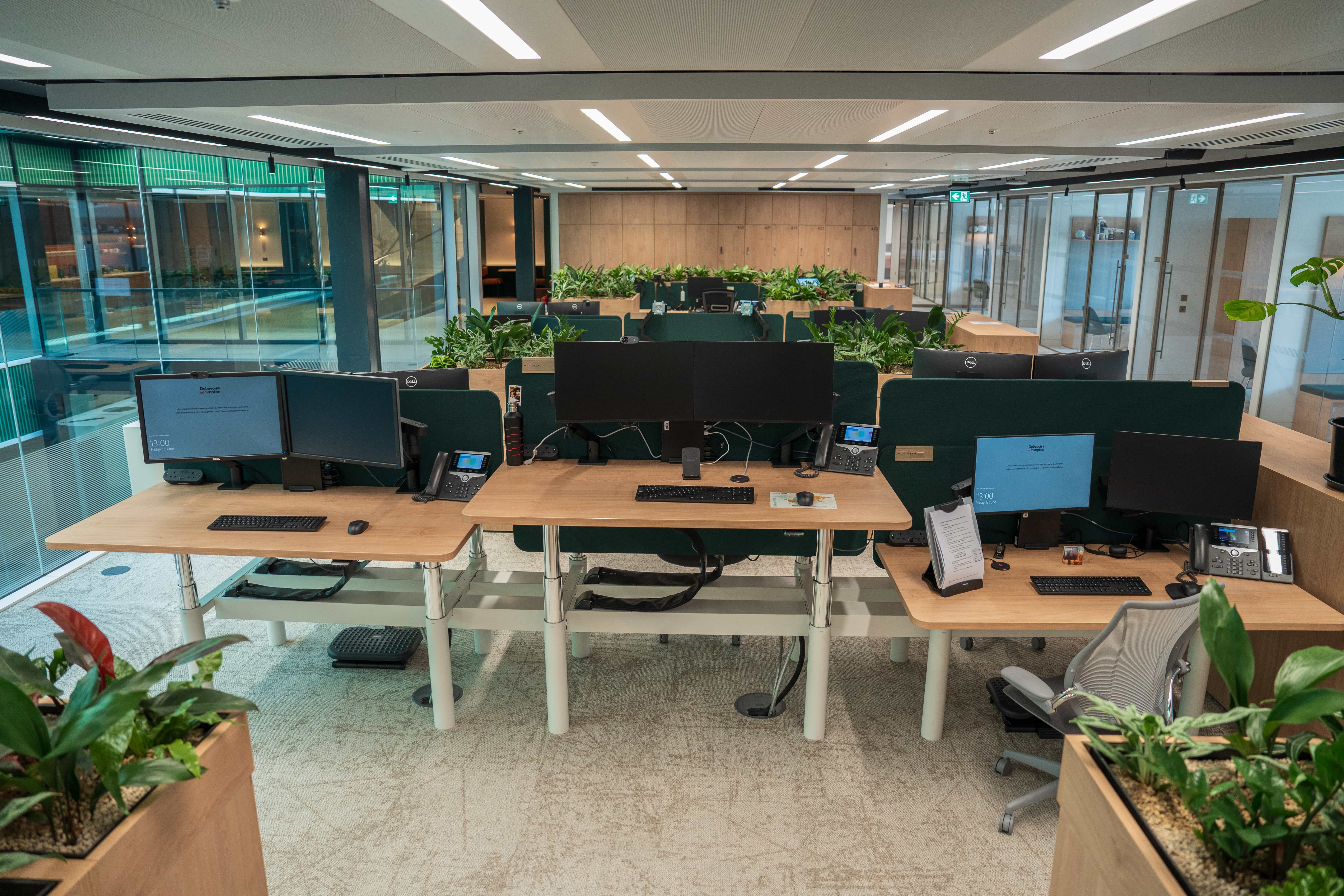 Think Furniture Project - Debevoise & Plimpton - 17