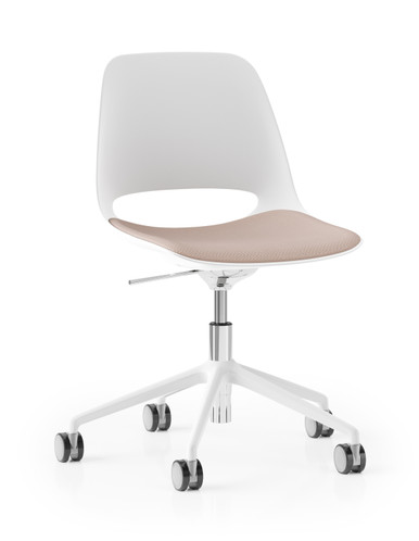 Boss Design Saint Chair - 5 Star Height Adjustable Base