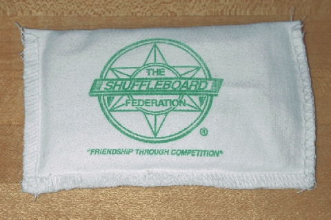 Keep your grip pure with a talc bag from the shuffleboard federation. 